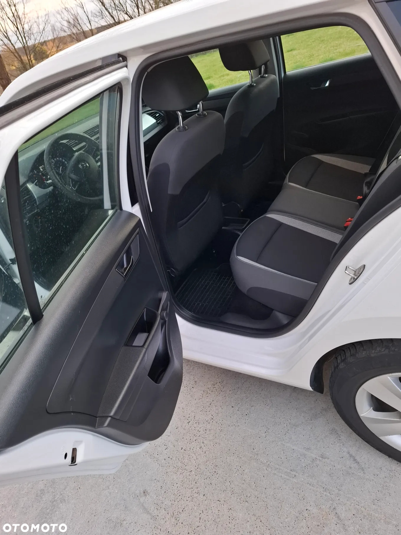 Skoda Fabia 1.0 Active - 11