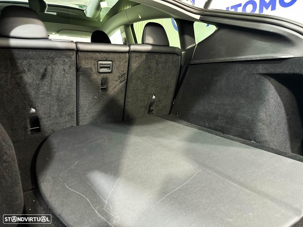 Tesla Model Y Performance Dual Motor AWD - 54