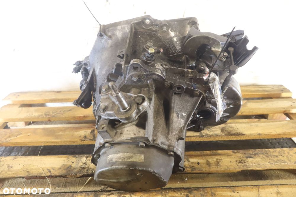 SKRZYNIA BIEGÓW 5 BIEGOWA CITROEN C4 I 1.6HDI 20DP33 - 2