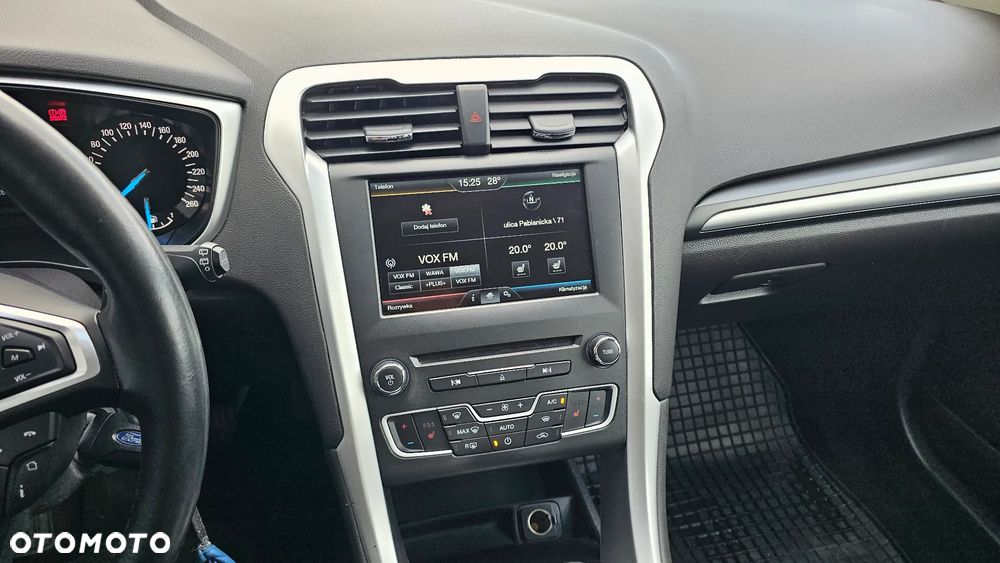 Ford Mondeo 1.5 EcoBoost Titanium - 10