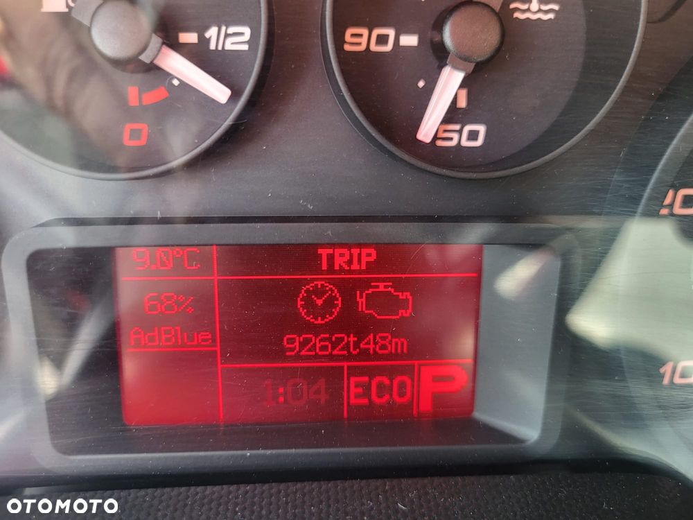 Iveco DAILY - 27
