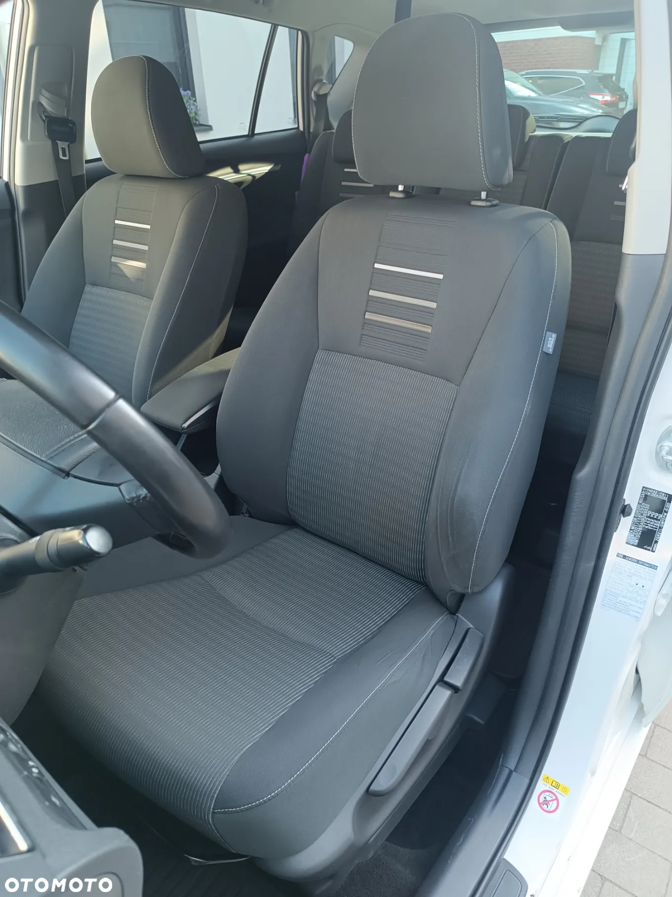 Toyota Verso 1.8 Prestige 7os - 22