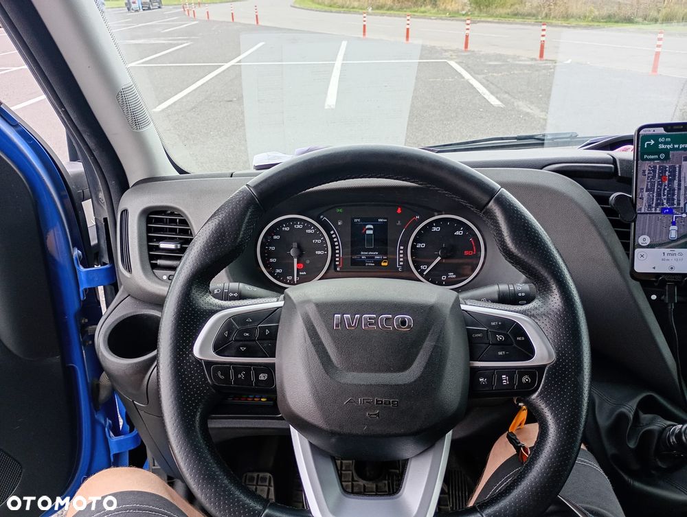 Iveco 35s18 - 17