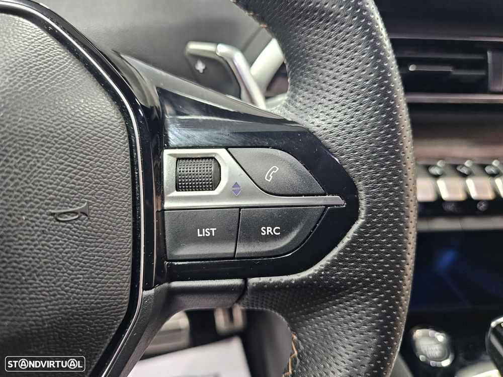 Peugeot 3008 1.2 PureTech GT Pack EAT8 - 16