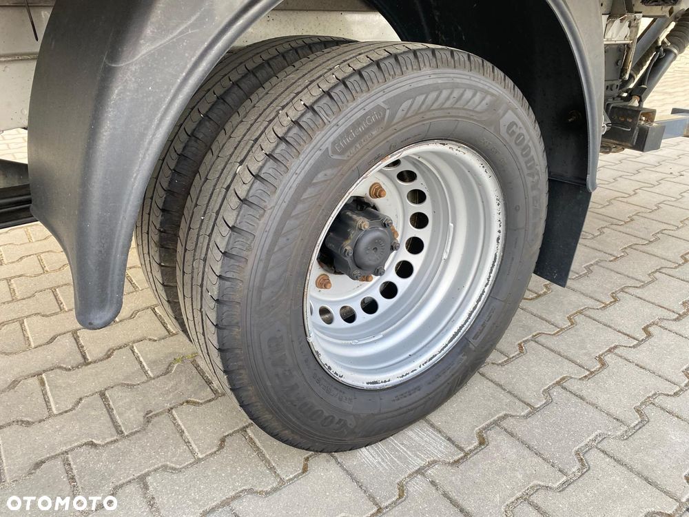 Volkswagen CRAFTER - 26
