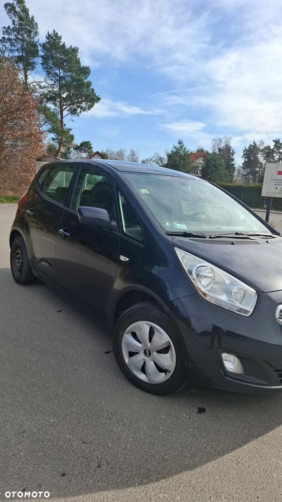 Kia Venga 1.4 CRDi 90 ISG Edition 7 - 10