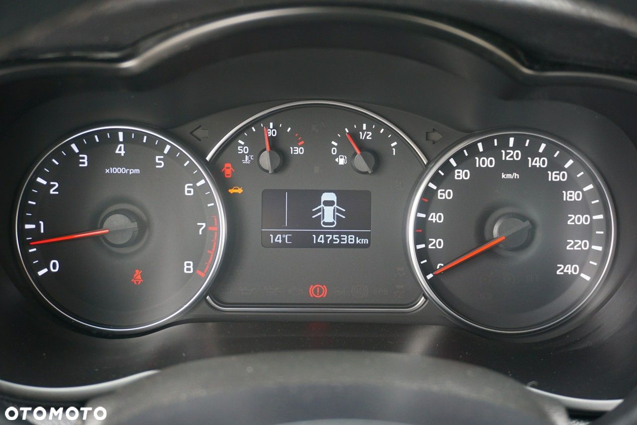 Kia Carens 1.6 GDI L 7os - 20