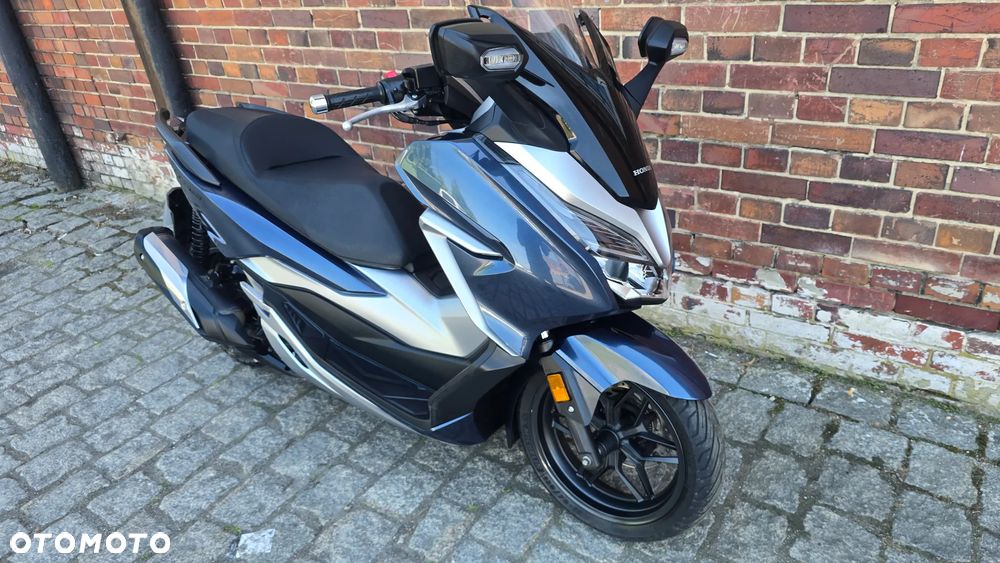 Honda NSS - 23