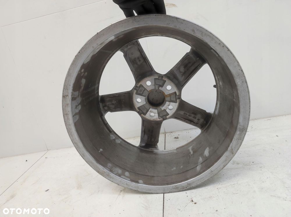 felga aluminiowa alus audi a3 8v - 8