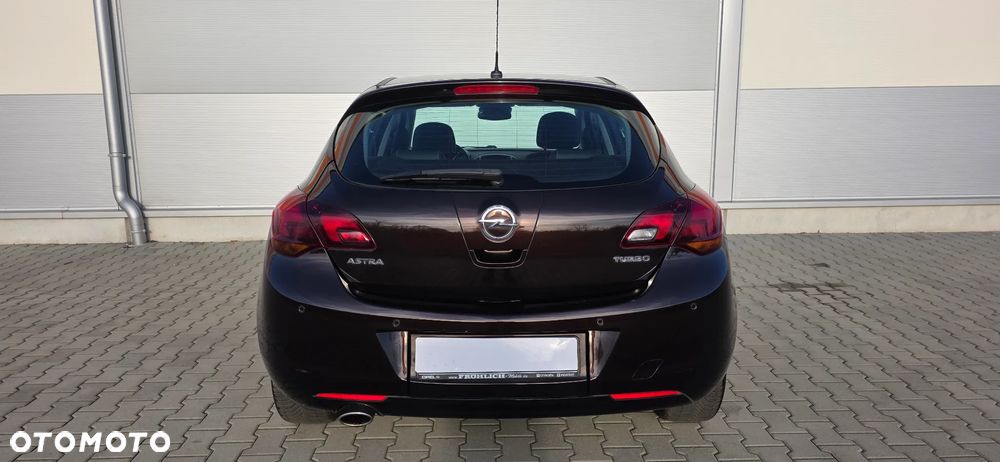 Opel Astra 1.4 Turbo Edition - 10