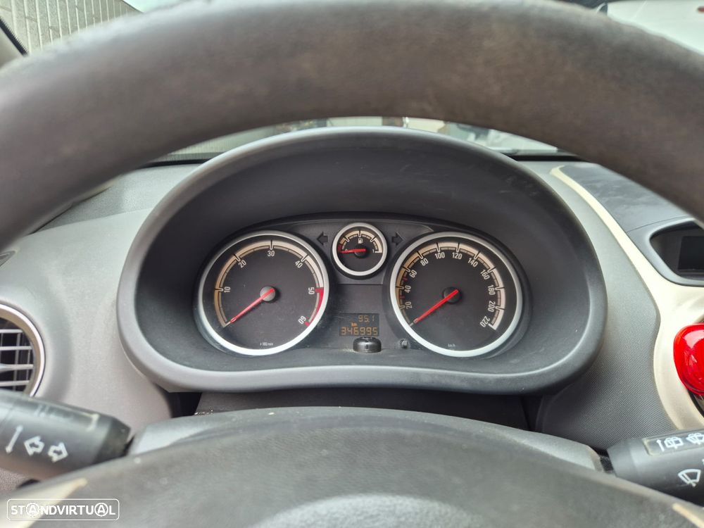 Opel Corsa 1.3 CDTi Enjoy - 10