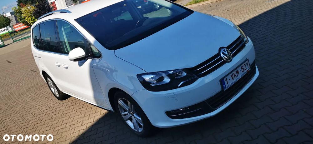 Volkswagen Sharan 2.0 TDI DSG (BlueMotion Technology) Highline - 9