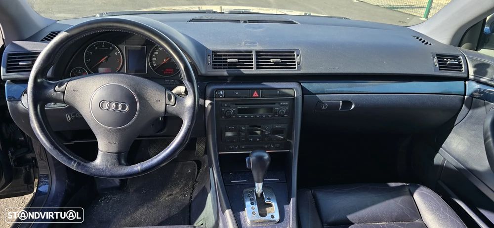 Audi A4 B6 Avant 1.8 Turbo de 2003 - VIATURA PARA PEÇAS - 7