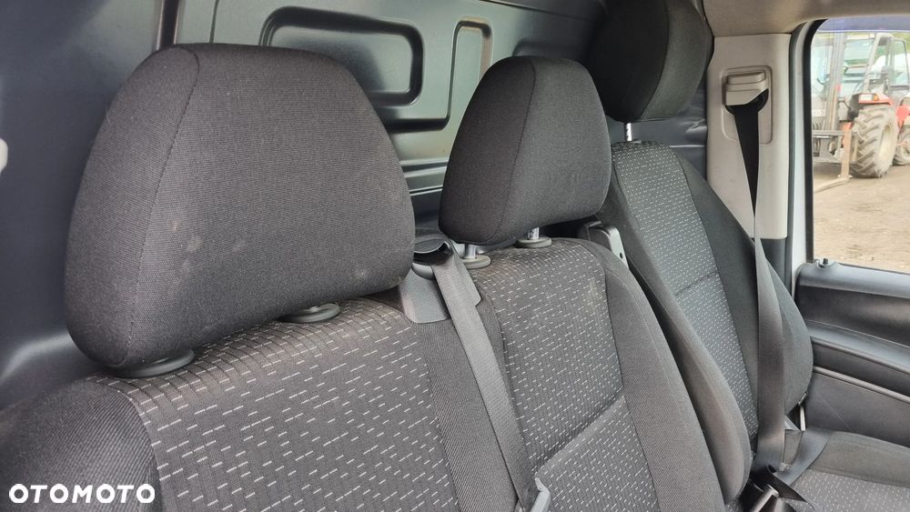 Mercedes-Benz Vito - 17
