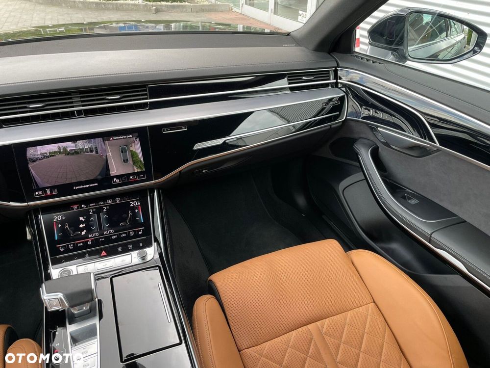 Audi A8 - 18
