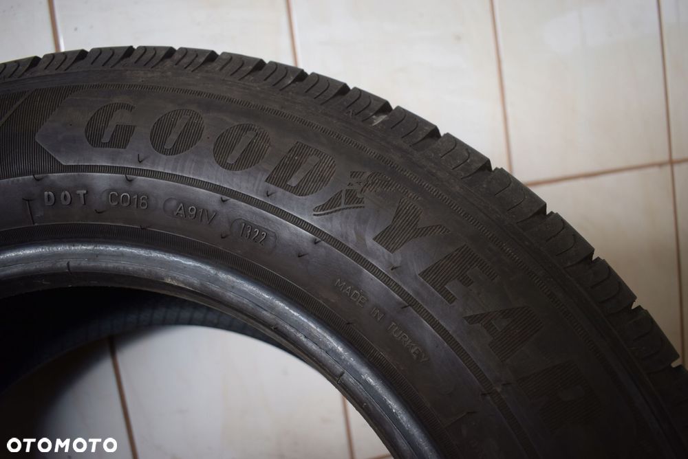 R15C 215/65 Goodyear Efficient Grip CARGO Wysyłka gratis! - 4