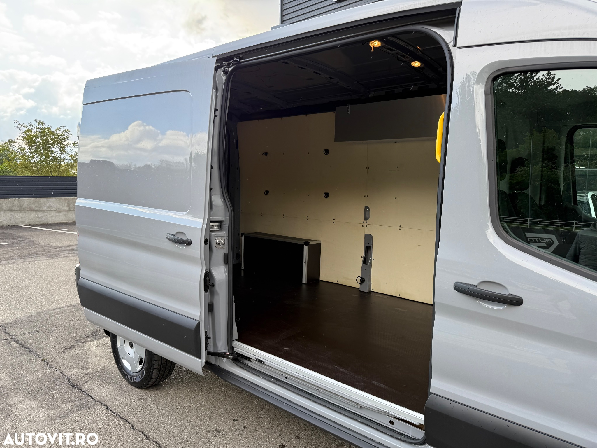 Ford Transit 350 2.0 EcoBlue 130 CP L3 DCIV RWD Trend - 3