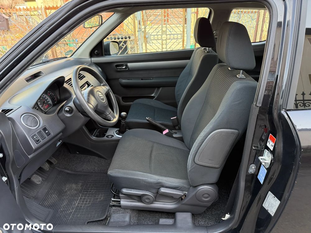 Suzuki Swift 1.3 Comfort+ - 12
