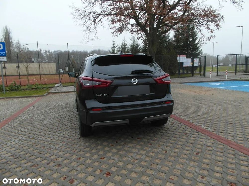 Nissan Qashqai 1.3 DIG-T N-Connecta DCT - 9
