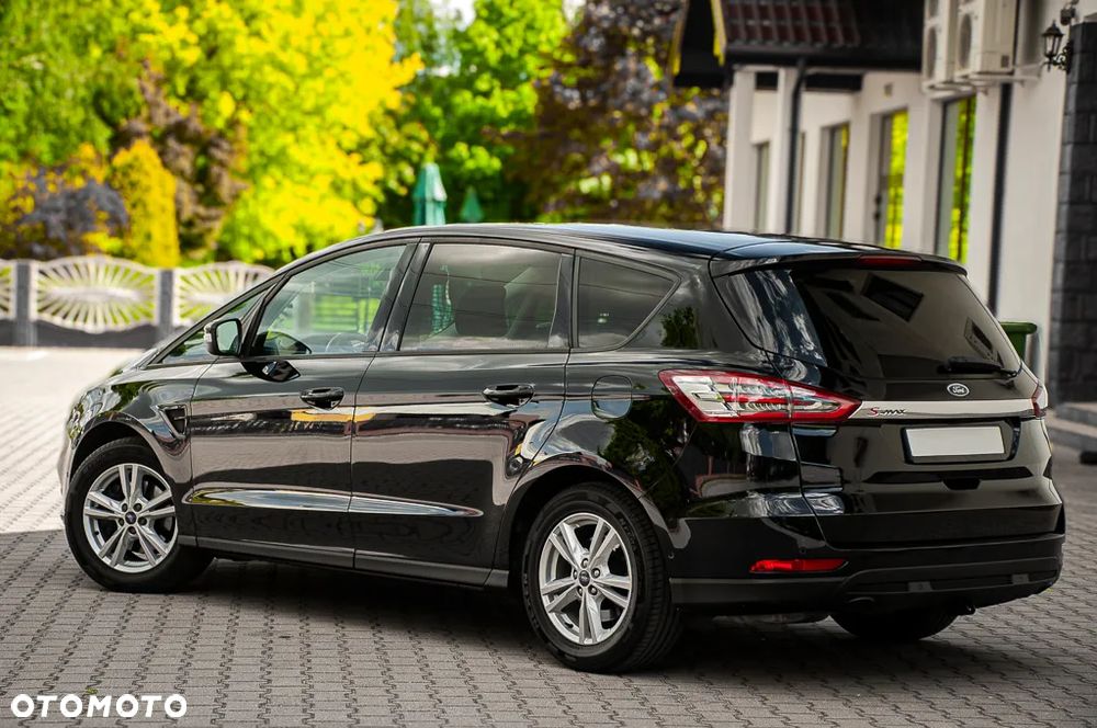 Ford S-Max - 33