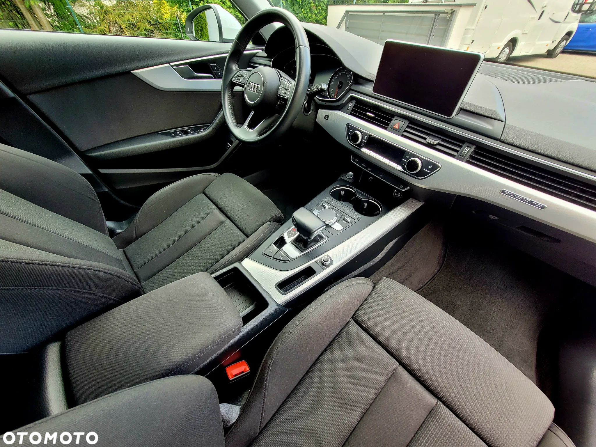 Audi A4 - 11