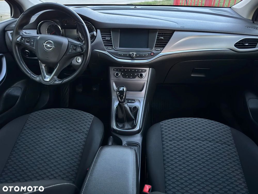 Opel Astra - 11
