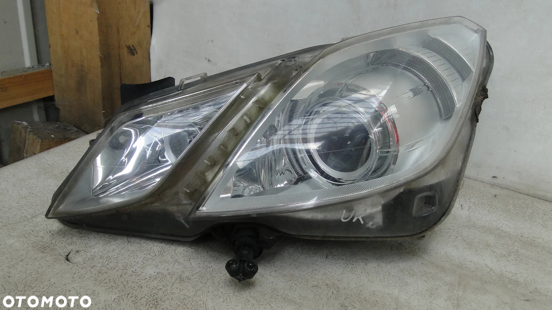 MERCEDES E-KLASA W207 COUPE LAMPA LEWA RPZÓD PRZEDNIA XENON KOMPLETNA - 2