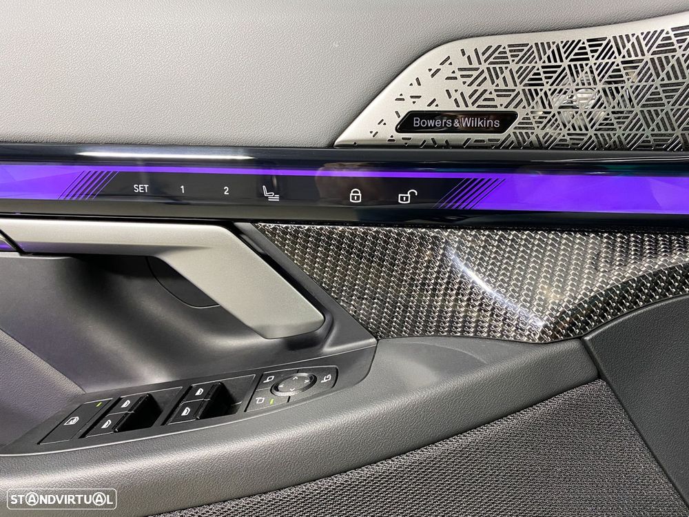 BMW i5 M60 xDrive Pack Desportivo M Pro - 11