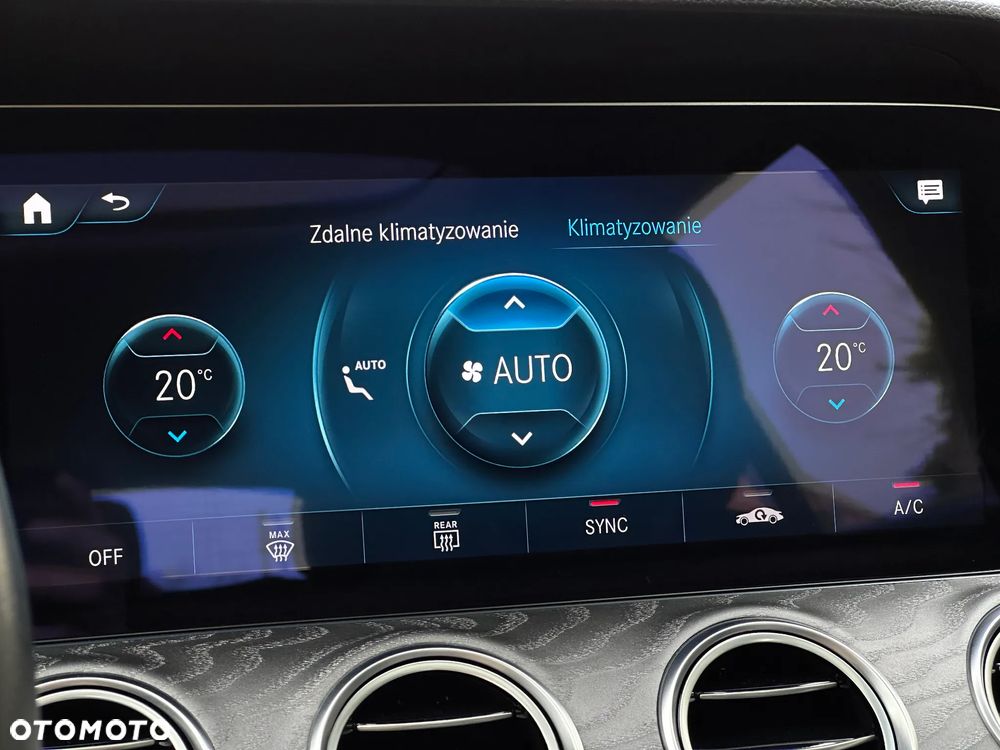 Mercedes-Benz Klasa E - 29