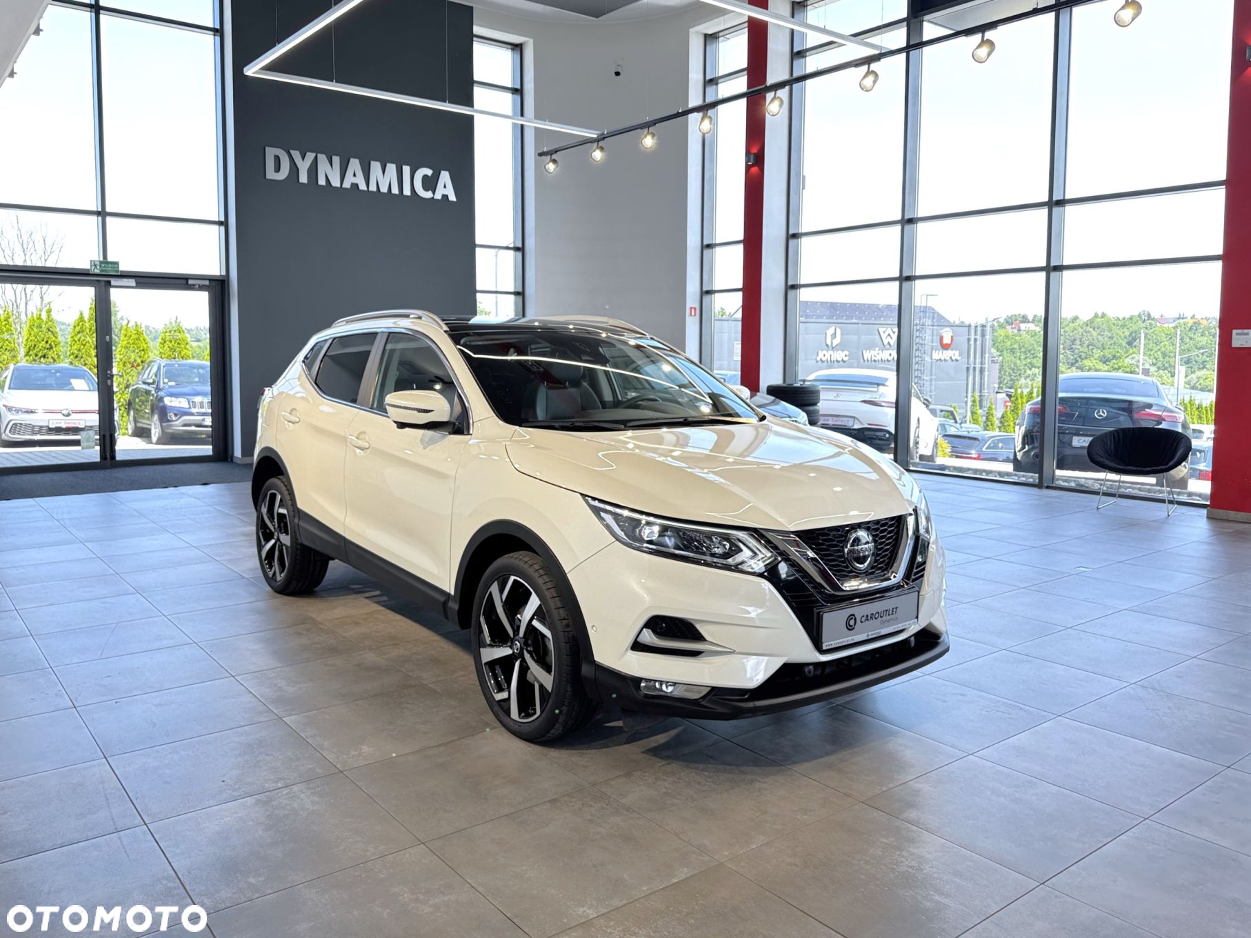 Nissan Qashqai - 2