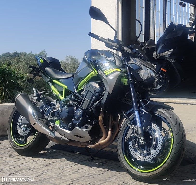 Kawasaki Z 900 - 7
