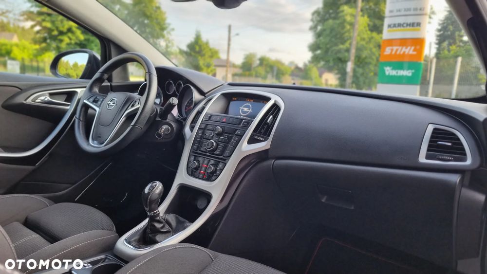 Opel Astra 1.4 Turbo - 15