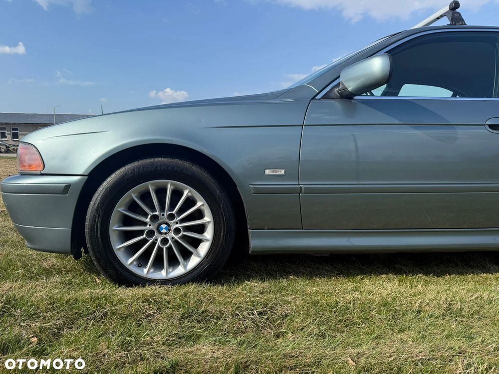 BMW Seria 5 520d - 4