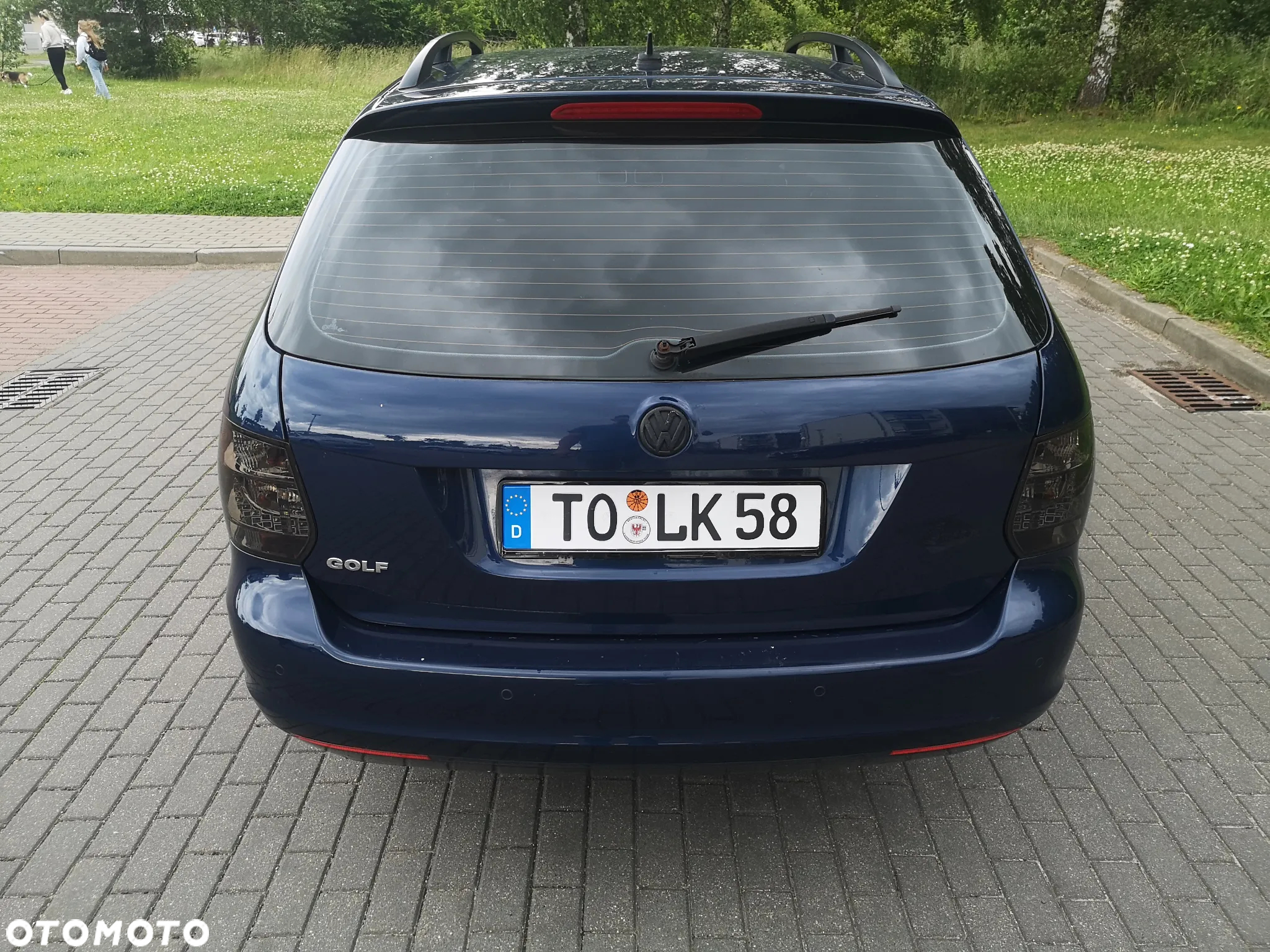 Volkswagen Golf 1.2 TSI BlueMotion Technology Comfortline - 11