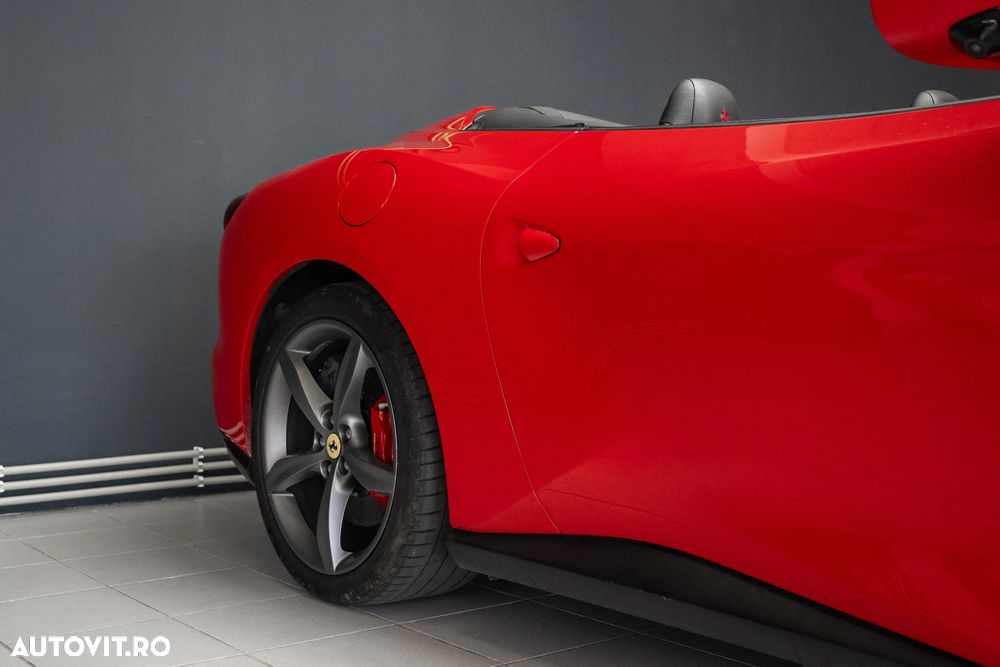 Ferrari Portofino - 8