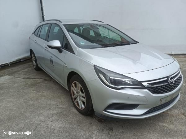 Para Peças Opel Astra K Sports Tourer (B16) - 2