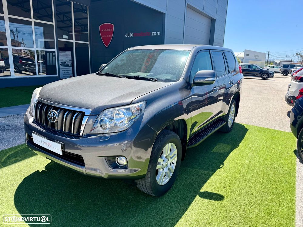 Toyota Land Cruiser Prado - 8