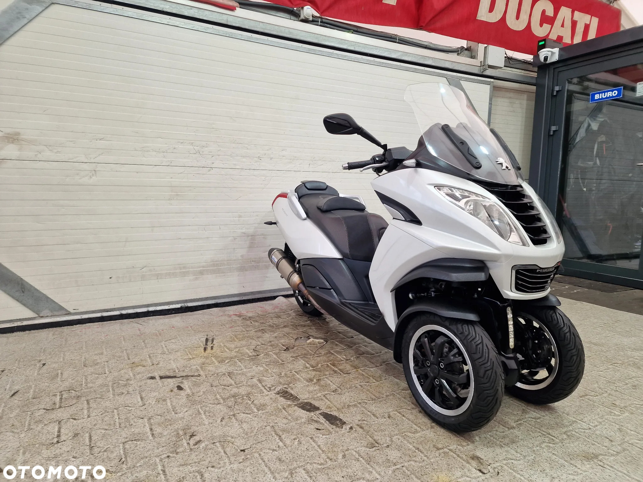 Peugeot Metropolis - 6