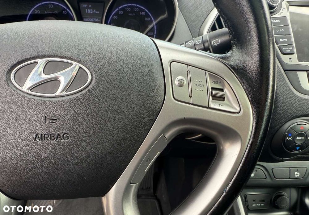 Hyundai ix35 - 16