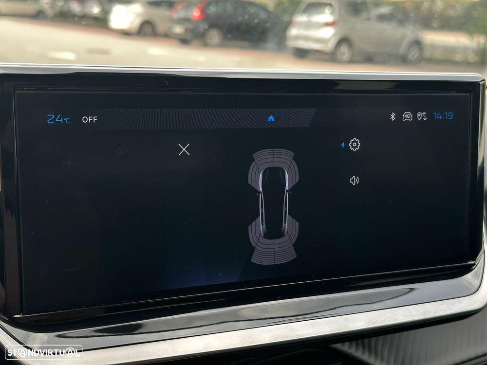 Peugeot 208 1.2 Hybrid Allure e-DCS6 - 20