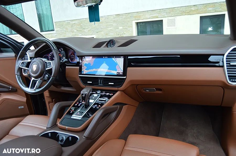 Porsche Cayenne S Tiptronic S Platinum Edition - 8