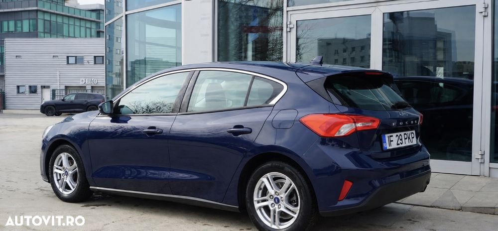 FORD Focus 2019 — imagine 7