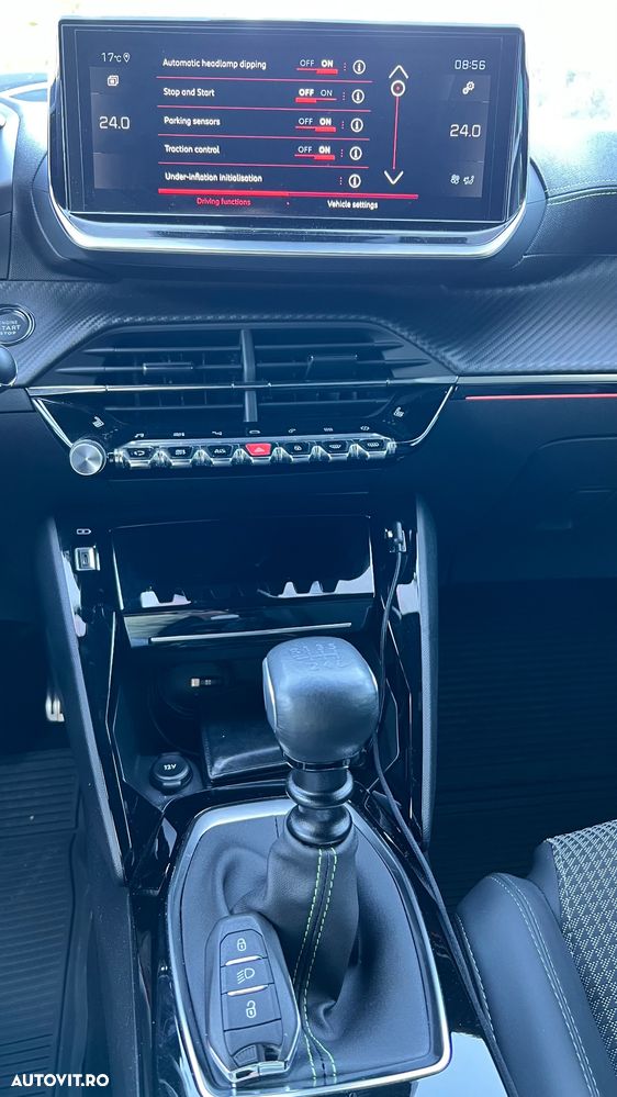 Peugeot 208 1.2 L PureTech STT GT - 12