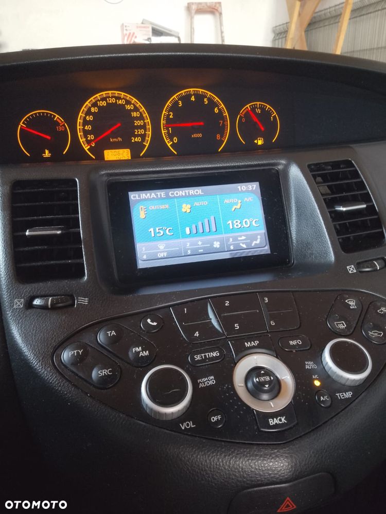 Nissan Primera - 8