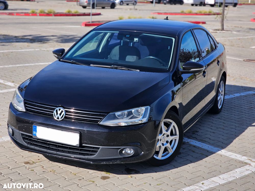 Volkswagen Jetta 2.0 TDI DPF Comfortline DSG - 22