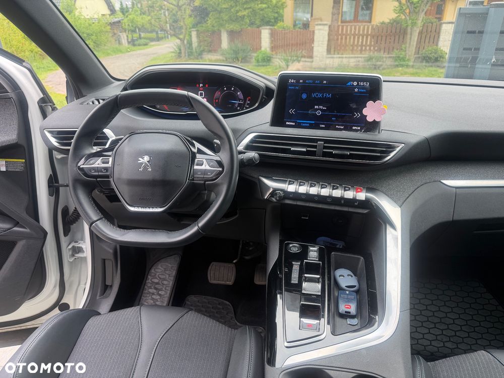 Peugeot 3008 1.5 BlueHDi Allure Pack S&S EAT8 - 12