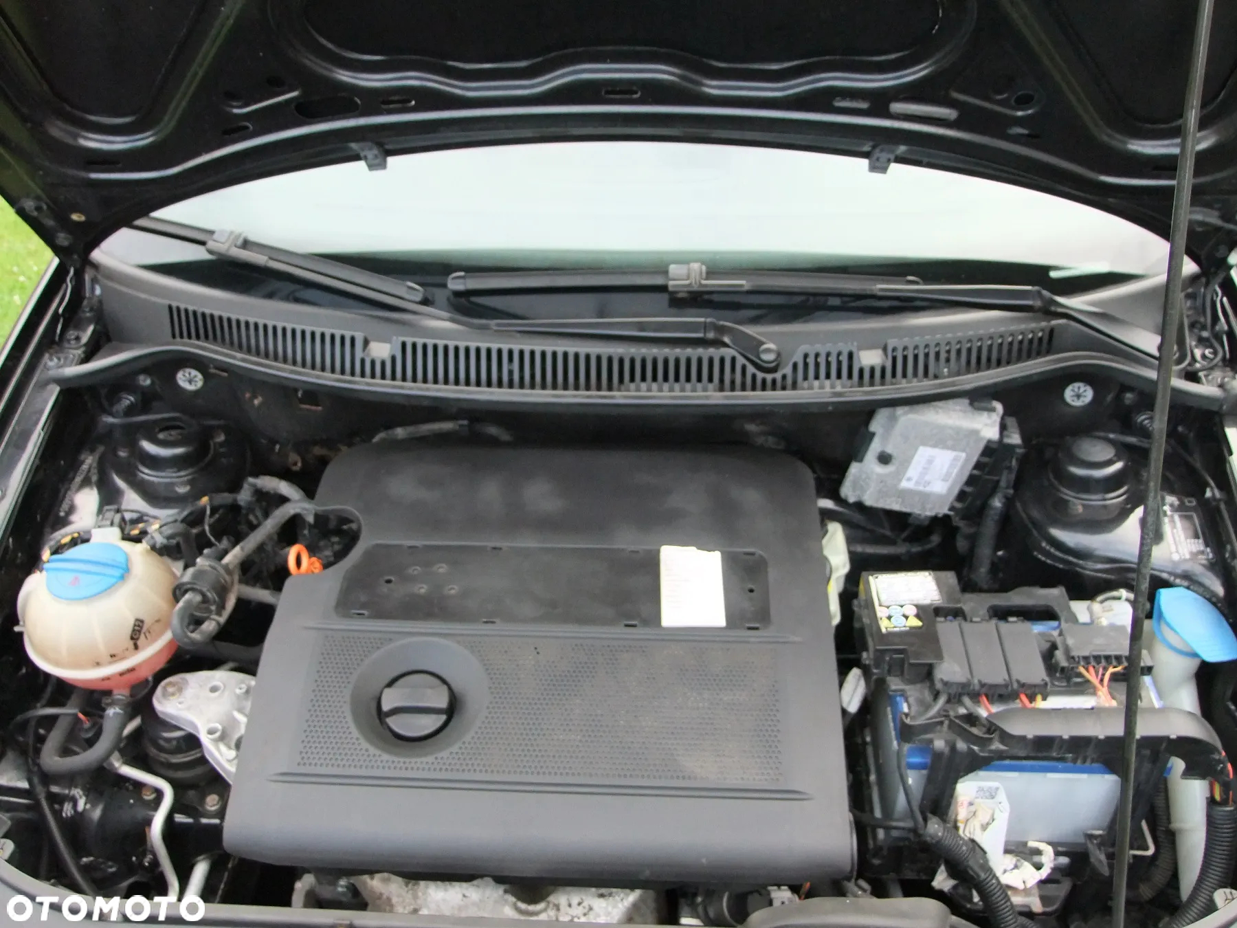 Volkswagen Polo 1.4 16V Comfortline - 15