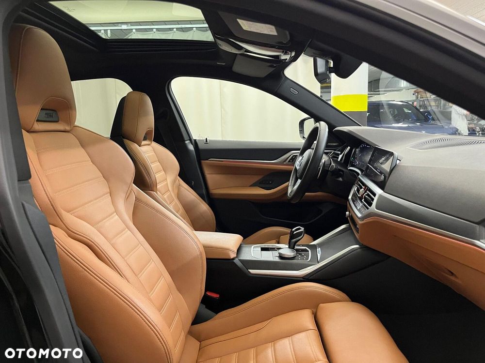 BMW Seria 4 M440i xDrive mHEV sport - 38