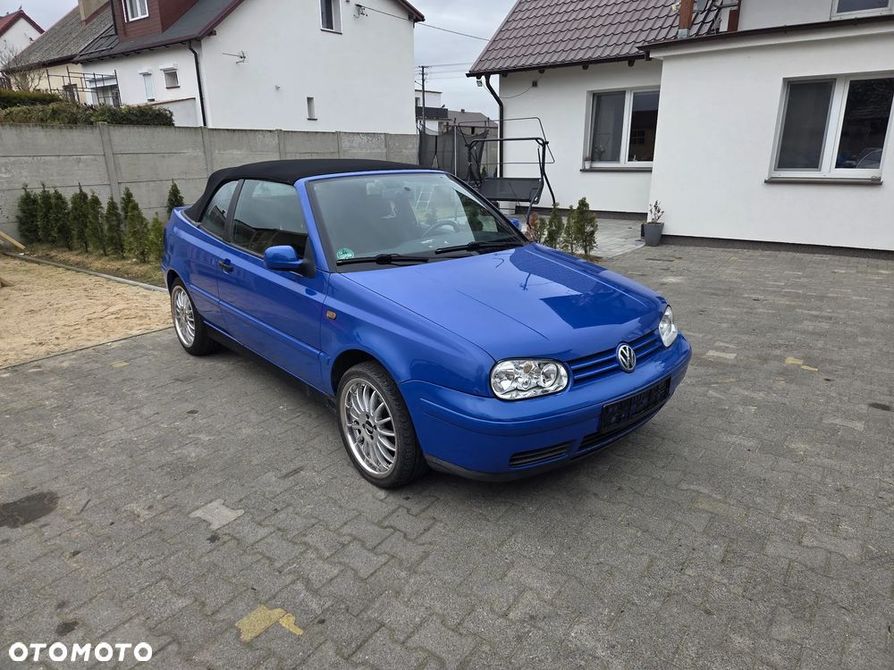 Volkswagen Golf 1.6 - 8