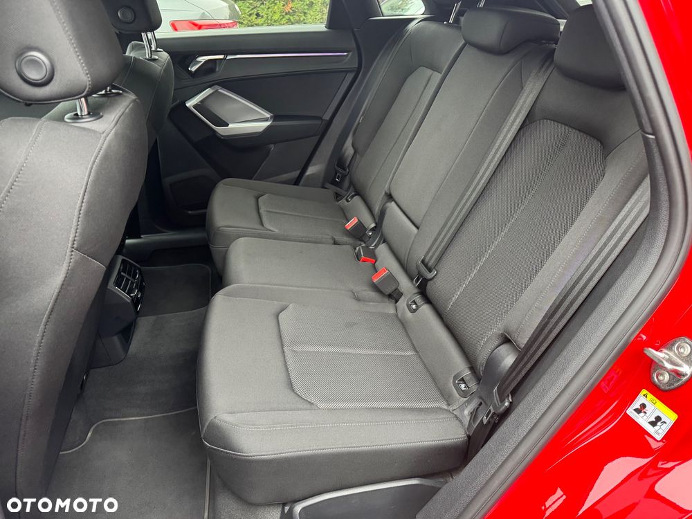 Audi Q3 40 TDI Quattro S Line S tronic - 18